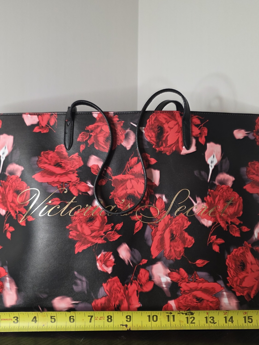 Victoria's Secret Large Tote Bag Black Red Rose Floral Gold Logo Like New - Picture 3 of 8